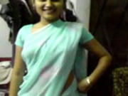 Indyjski dziewczyna w Sari, Seducing