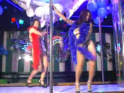 Tajski Bar dziewczyna nago biegun taniec 2
