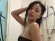 Tajski dziewczyna sexy prysznice w kamery