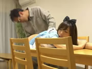 Japoński piękny seks pokojówka
